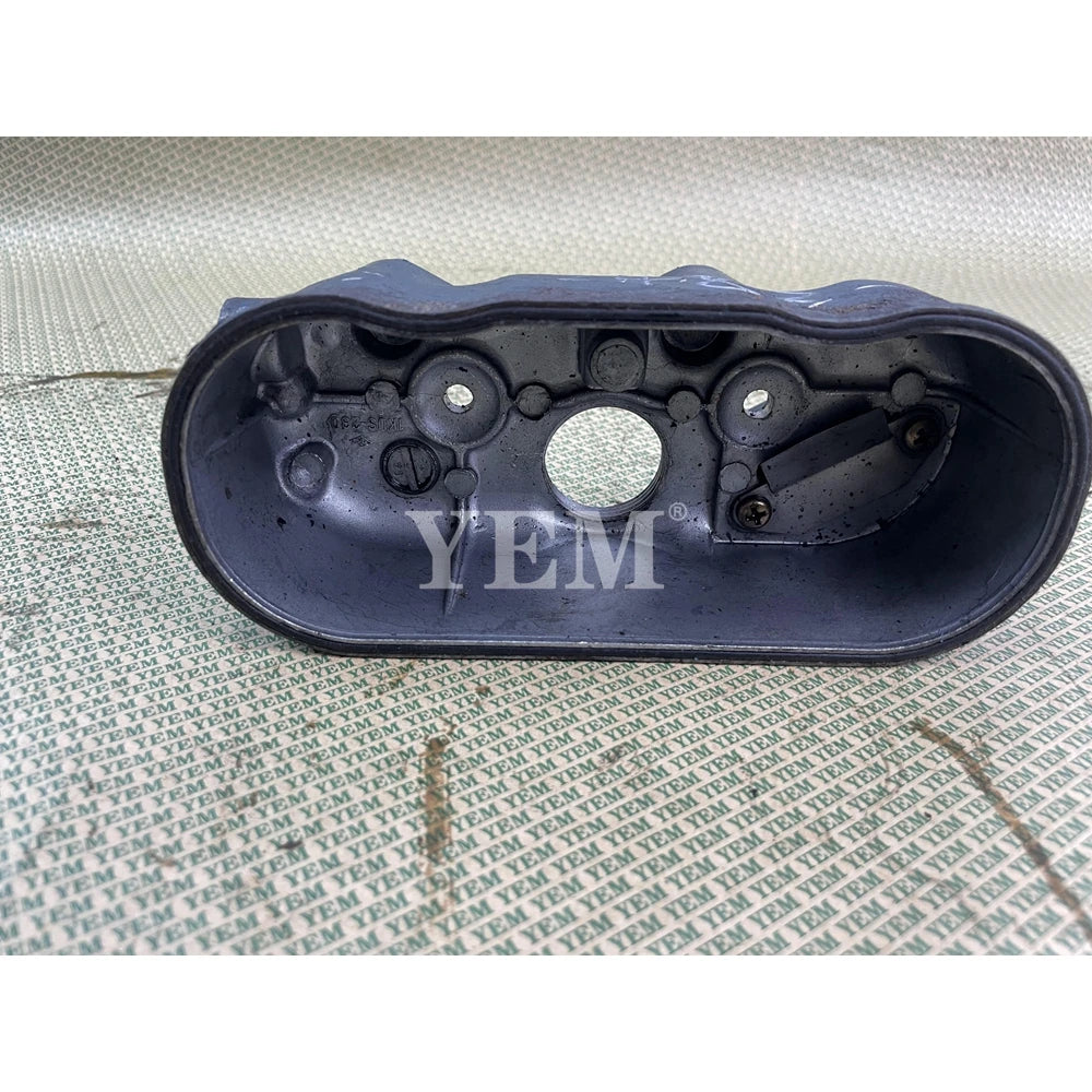 SECOND HAND VALVE COVER FOR KUBOTA Z482 DIESEL ENGINE PARTS For Kubota