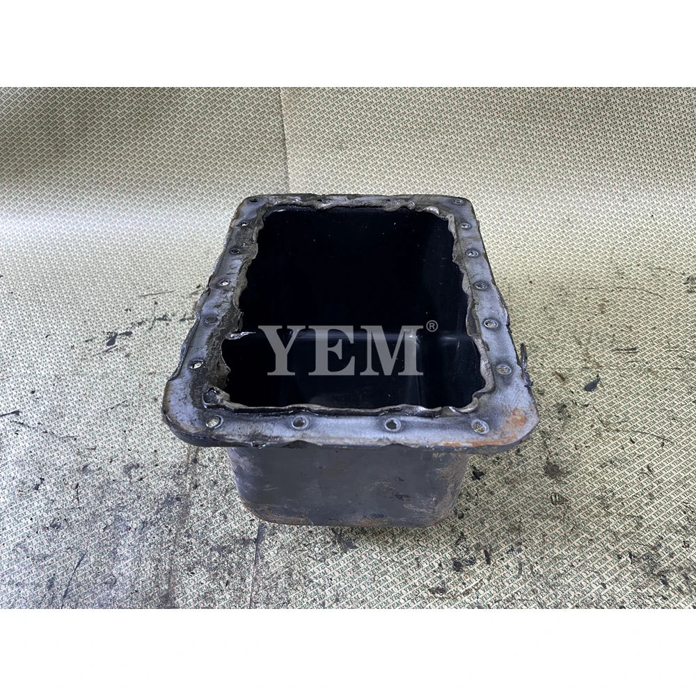 D722 OIL PAN FOR KUBOTA (USED) For Kubota