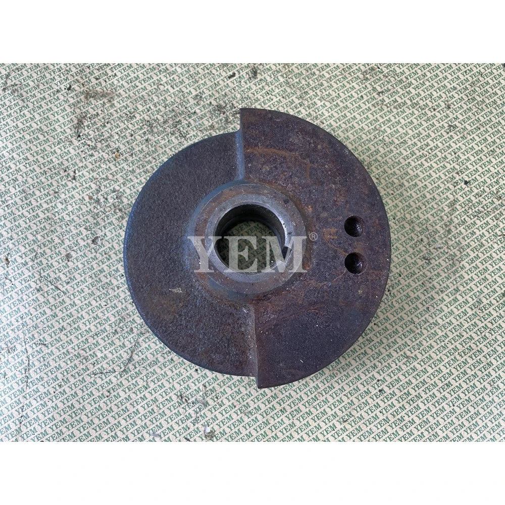 FOR KUBOTA ENGINE D1703 CRANK PULLEY (USED) For Kubota