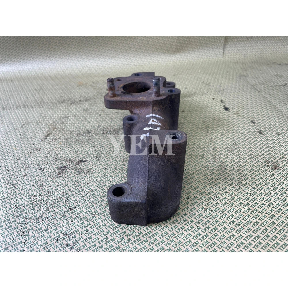3LD1 EXHAUST MANIFOLD FOR ISUZU (USED) For Isuzu