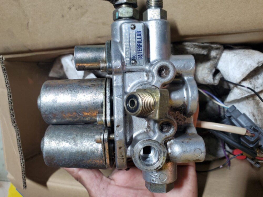 yemparts used 305.5 Manual Valve Assembly 191-1390 For Caterpillar Diesel Engine FOR CATERPILLAR