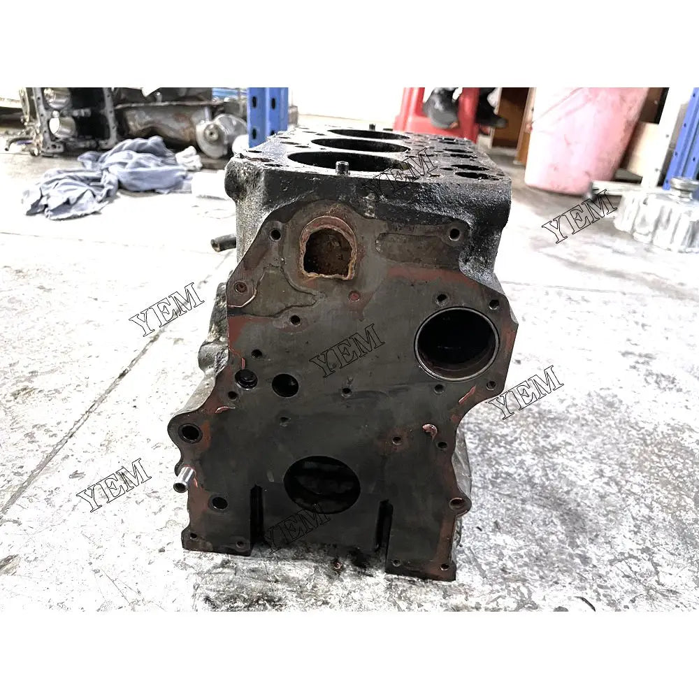 competitive price Cylinder Block For Yanmar 3TNA68 excavator engine part YEMPARTS