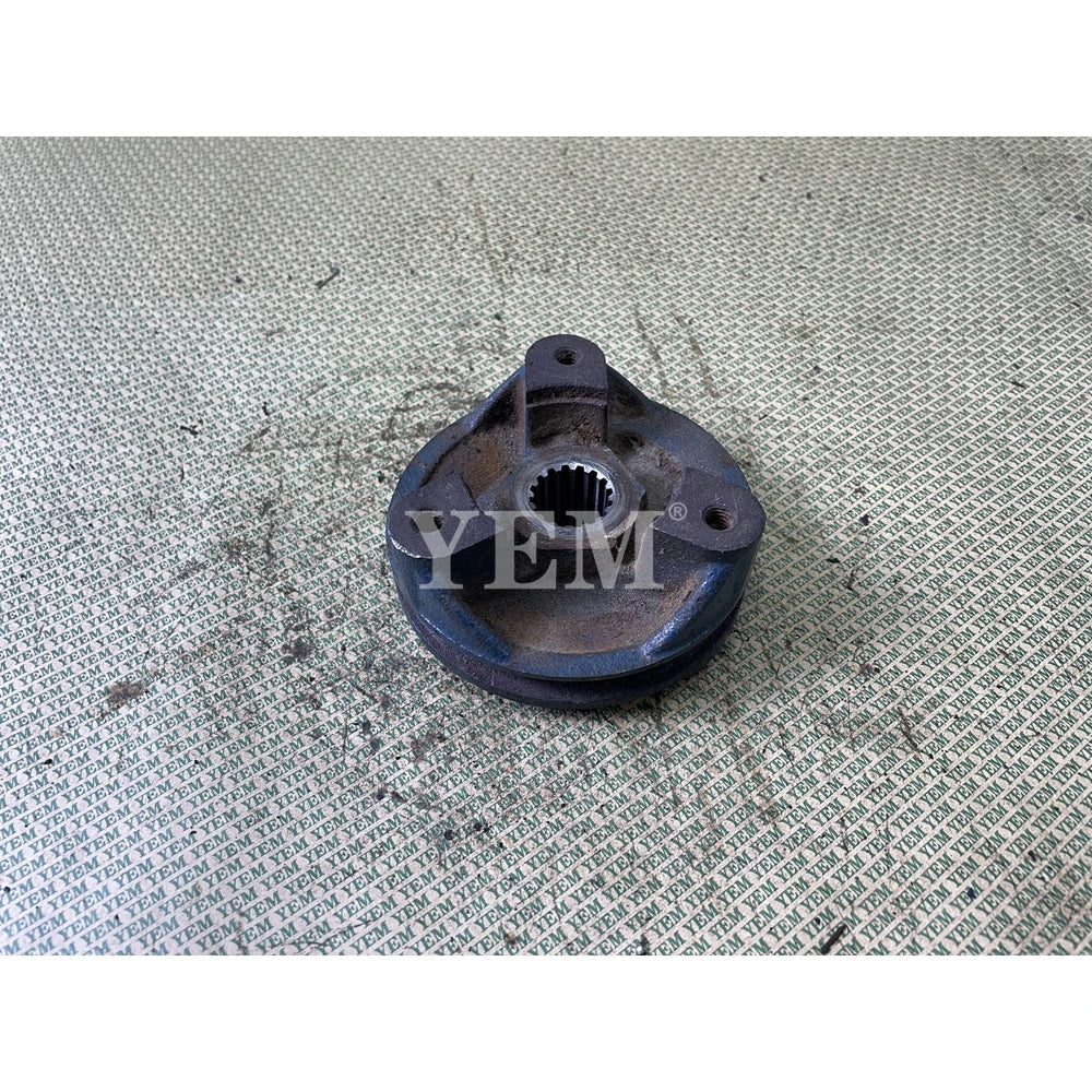 USED CRANKSHAFT PULLEY FOR KUBOTA Z482 ENGINE For Kubota