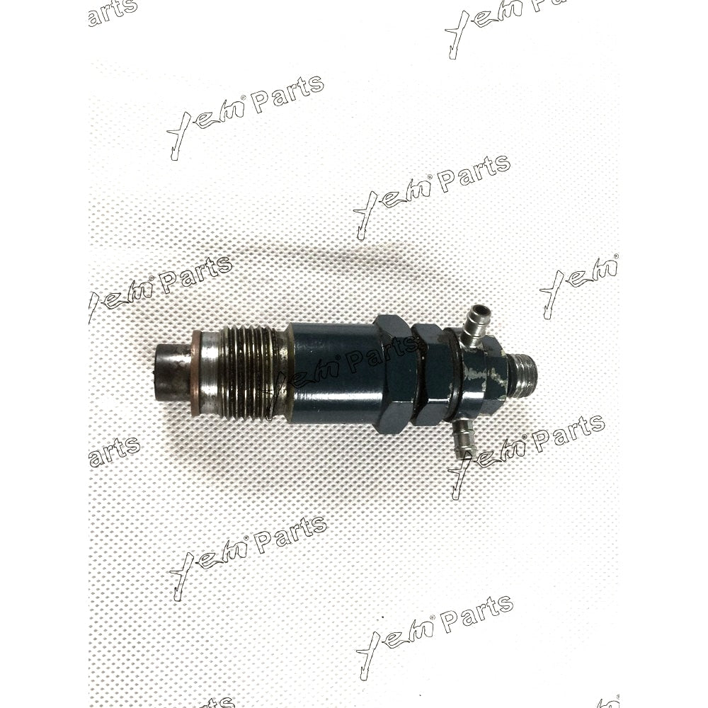 YEM Engine Parts Fuel Injector For Kubota D750 D850 D950 Engine For Kubota