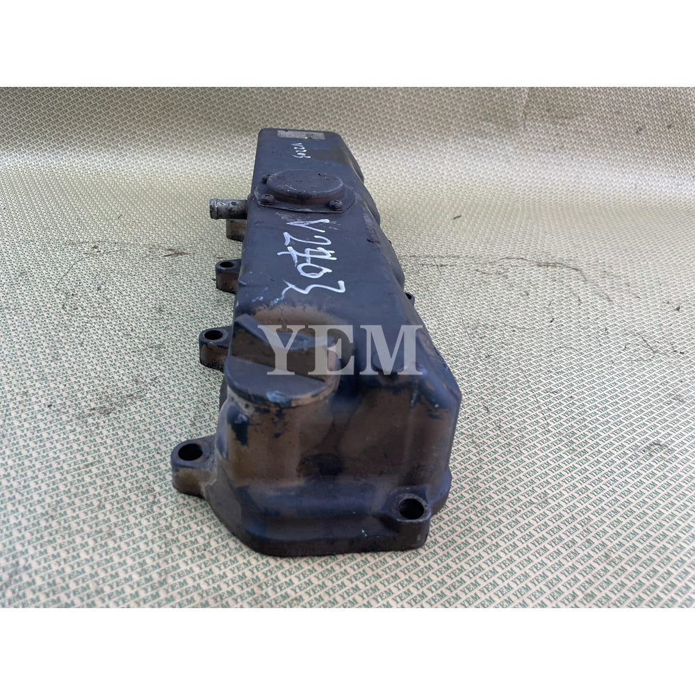 V2203 VALVE COVER NEW STYLE FOR KUBOTA (USED) For Kubota
