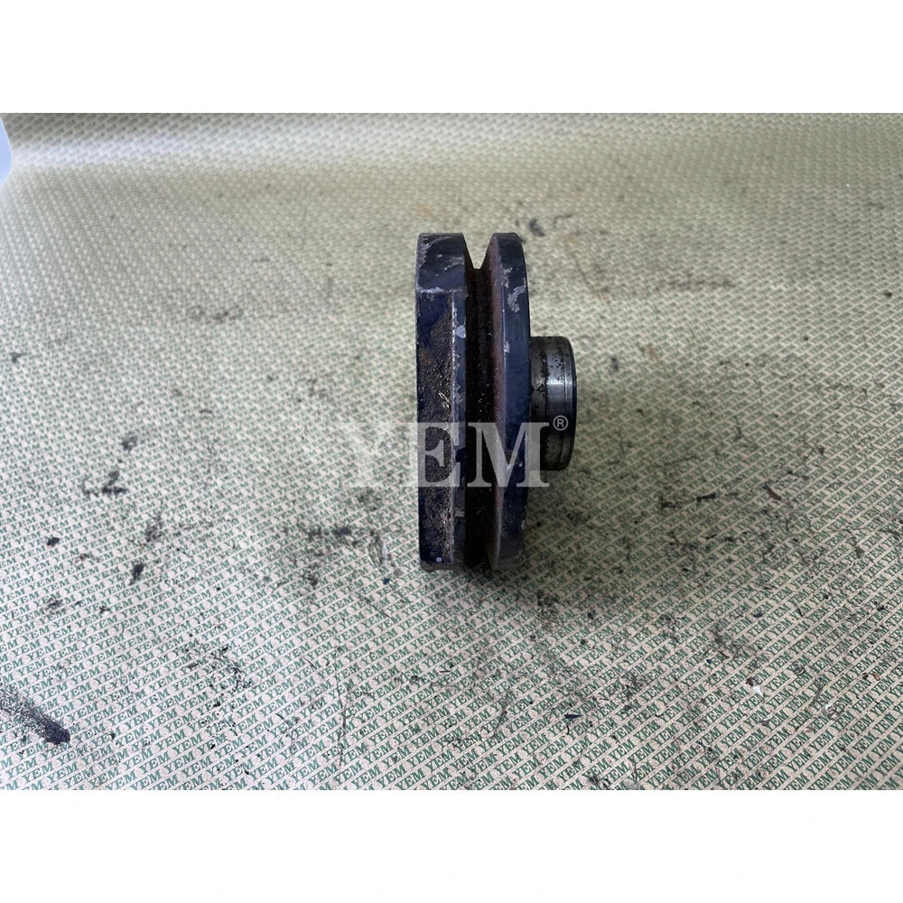 FOR YANMAR ENGINE 3TNV68 CRANK PULLEY (USED) For Yanmar