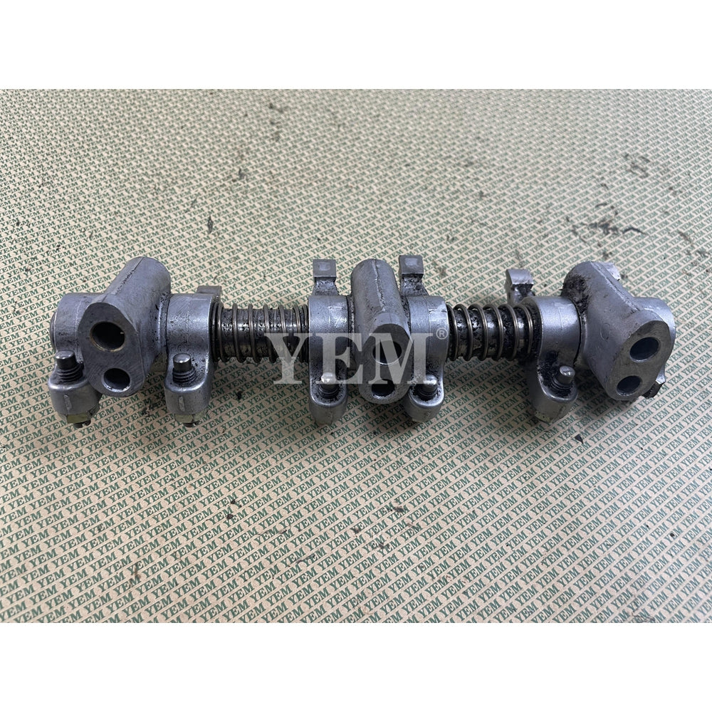 FOR MITSUBISHI ENGINE S3L ROCKER ARM ASSY (USED) For Mitsubishi