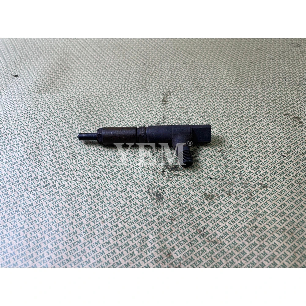 USED V2203DI INJECTOR FOR KUBOTA DIESEL ENGINE SPARE PARTS For Kubota