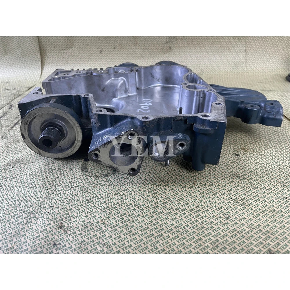 SECOND HAND TIMING COVER FOR KUBOTA D902 DIESEL ENGINE PARTS For Kubota