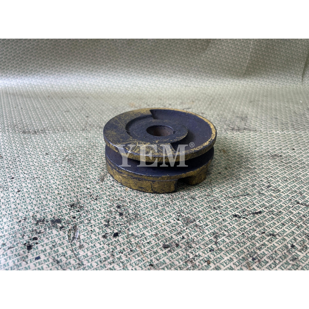 V2203 CRANK PULLEY FOR KUBOTA (USED) For Kubota
