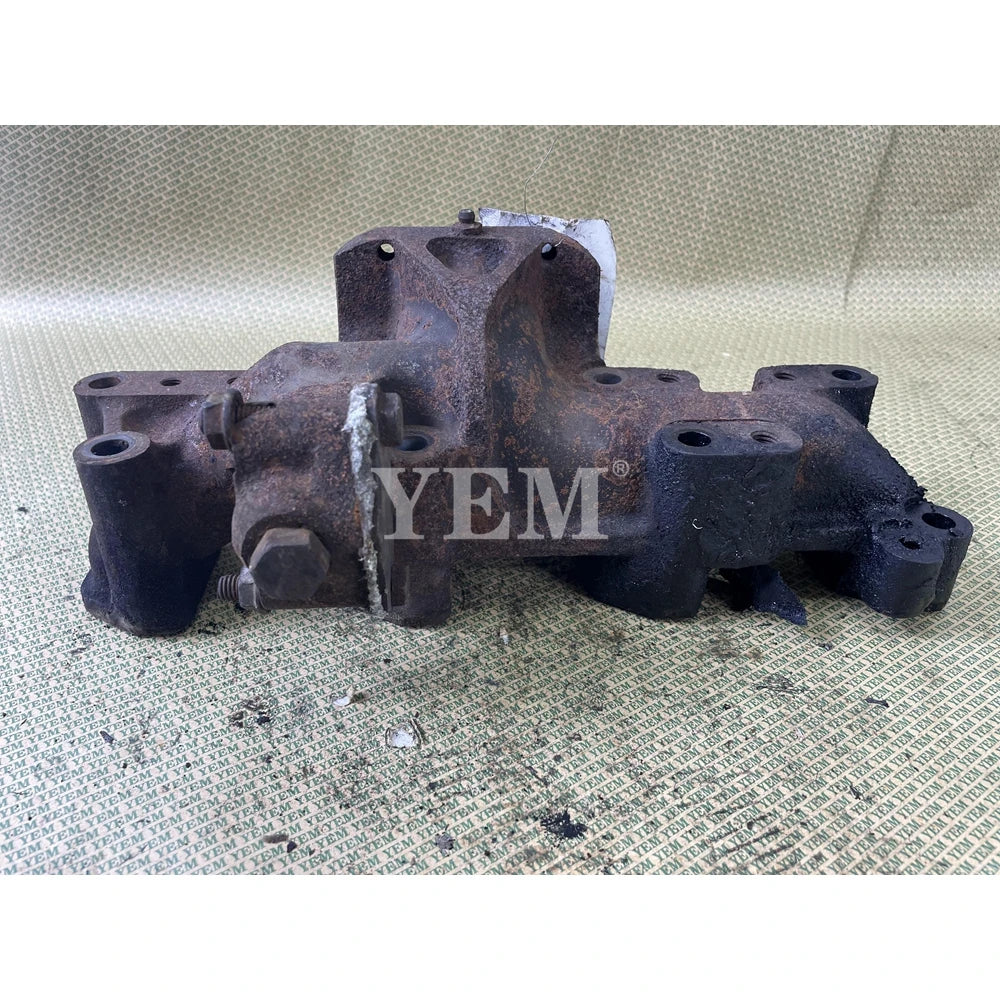 SECOND HAND EXHAUST MANIFOLD FOR YANMAR 4TN78 DIESEL ENGINE PARTS For Yanmar