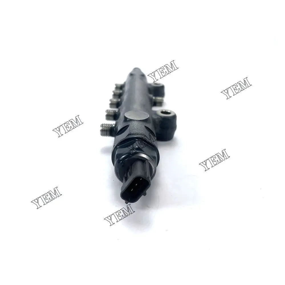 competitive price 1J574-50604 1J57450604 Common Rail For Kubota V3800 excavator engine part YEMPARTS