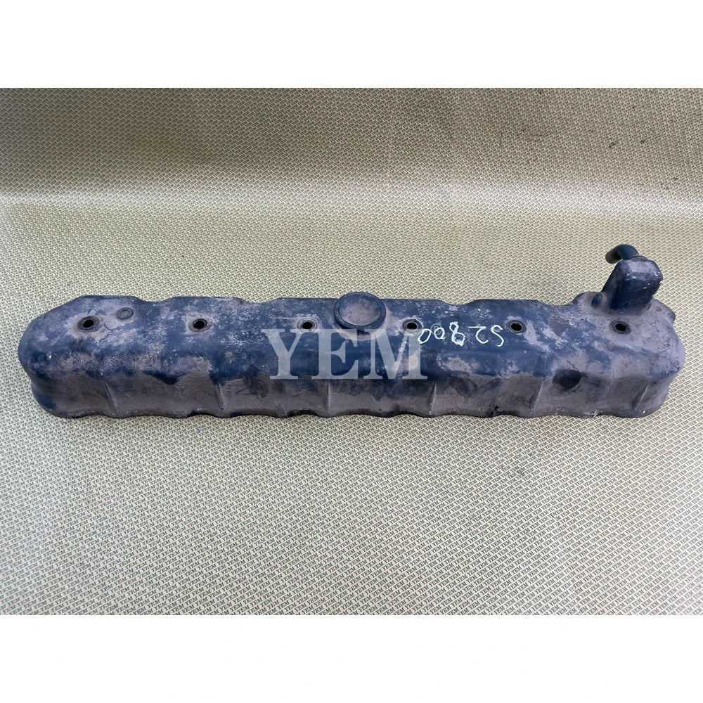 USED VALVE COVER FOR KUBOTA S2800 ENGINE For Kubota