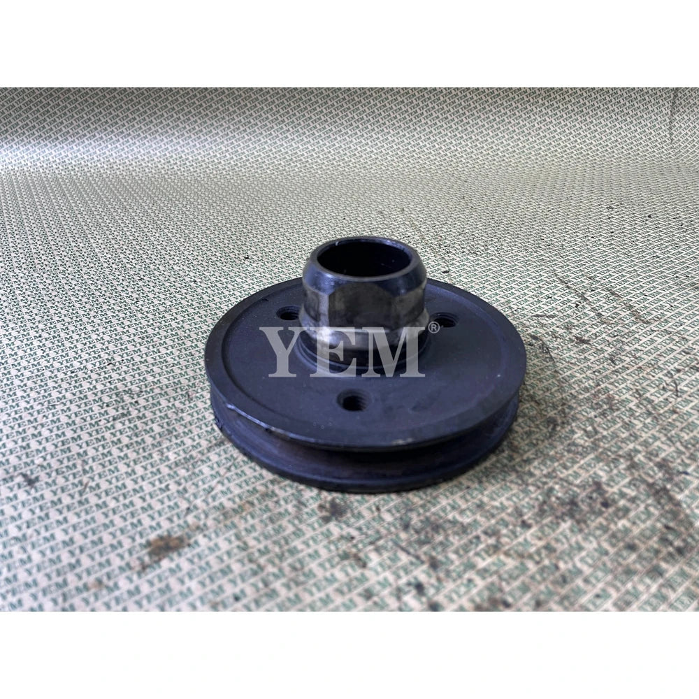 SECOND HAND CRANK PULLEY FOR YANMAR 3TNV76 DIESEL ENGINE PARTS For Yanmar
