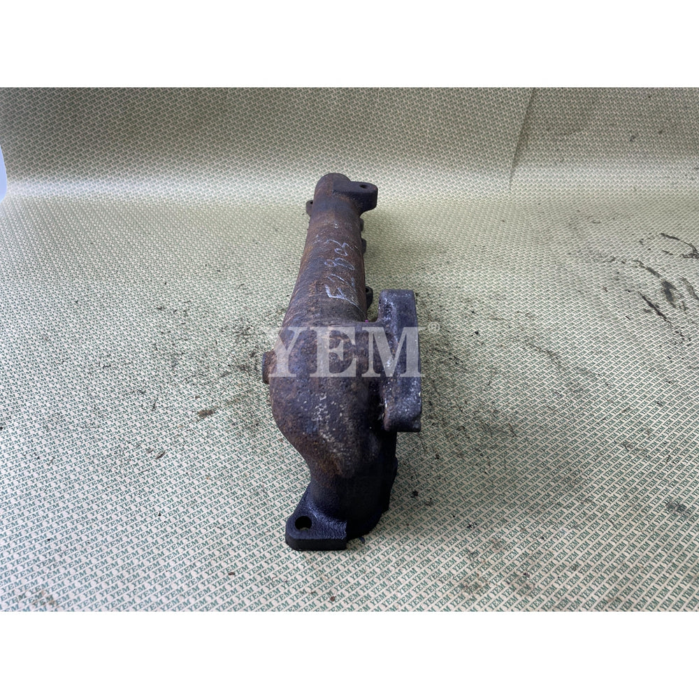 FOR KUBOTA ENGINE F2803 EXHAUST MANIFOLD (USED) For Kubota