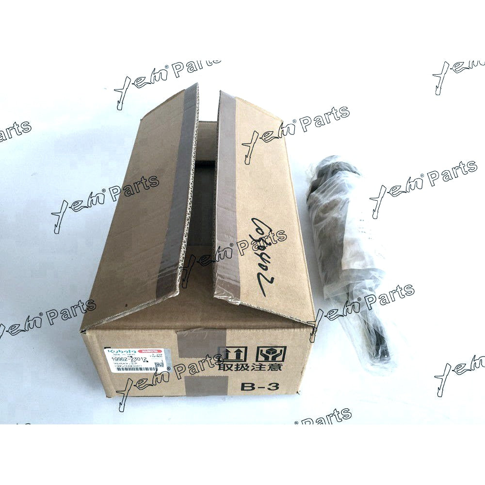 YEM Engine Parts D902 Crankshaft 1G96223012 For Kubota Tractor RTV-900 Excavator 1G962-23012 For Kubota