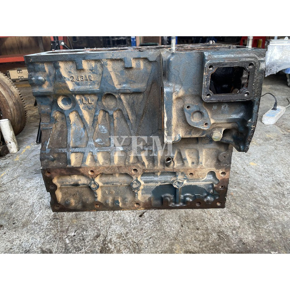 KUBOTA V2403 EXCAVATOR ENGINE PARTS V2403 CYLINDER BLOCK For Kubota