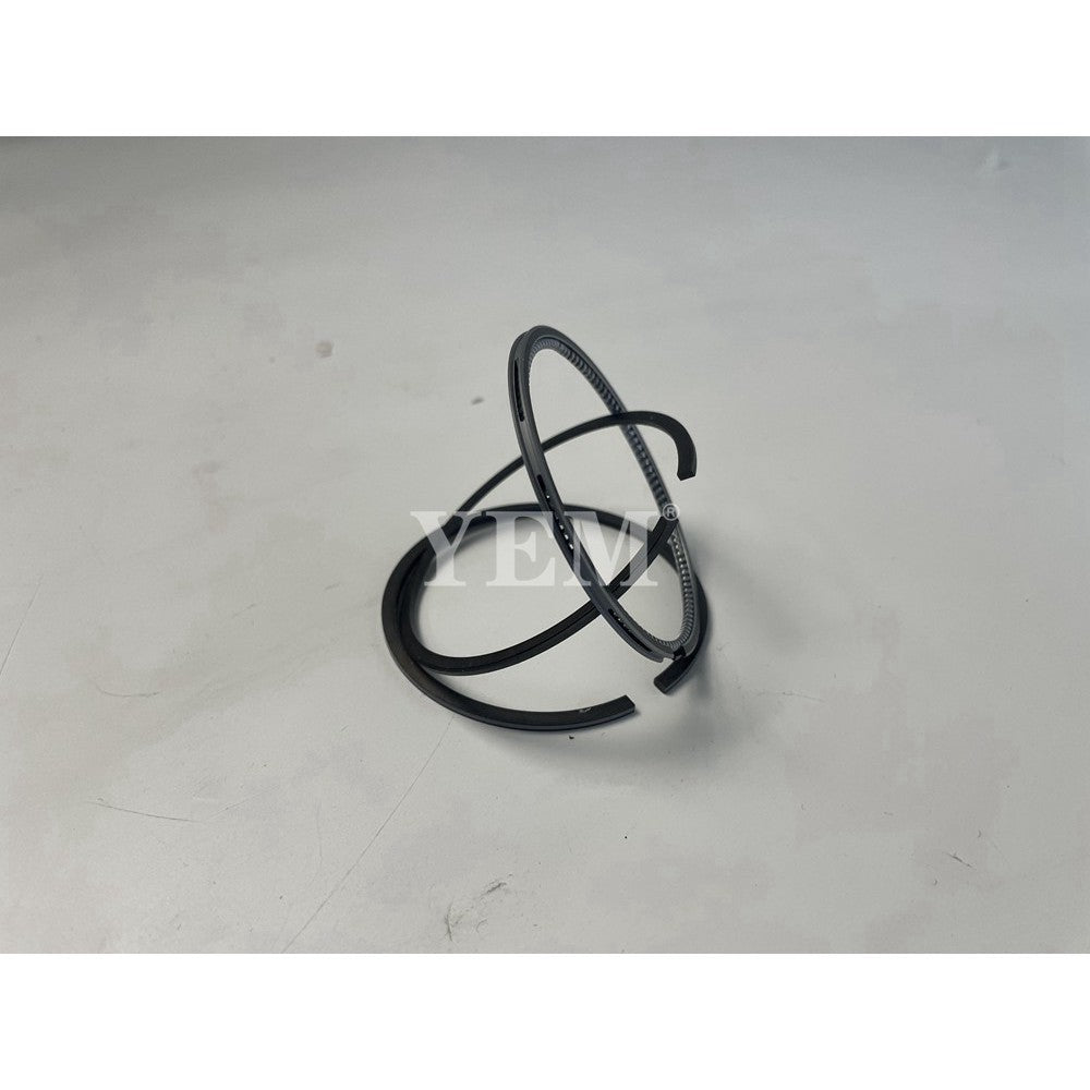 KUBOTA Z402 EXCAVATOR ENGINE PARTS Z402 PISTON RINGS SET 15821-21050 For Kubota