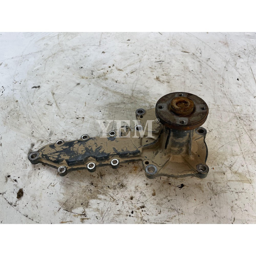 KUBOTA V2203 EXCAVATOR ENGINE PARTS V2203 YEM402 WATER PUMP For Kubota