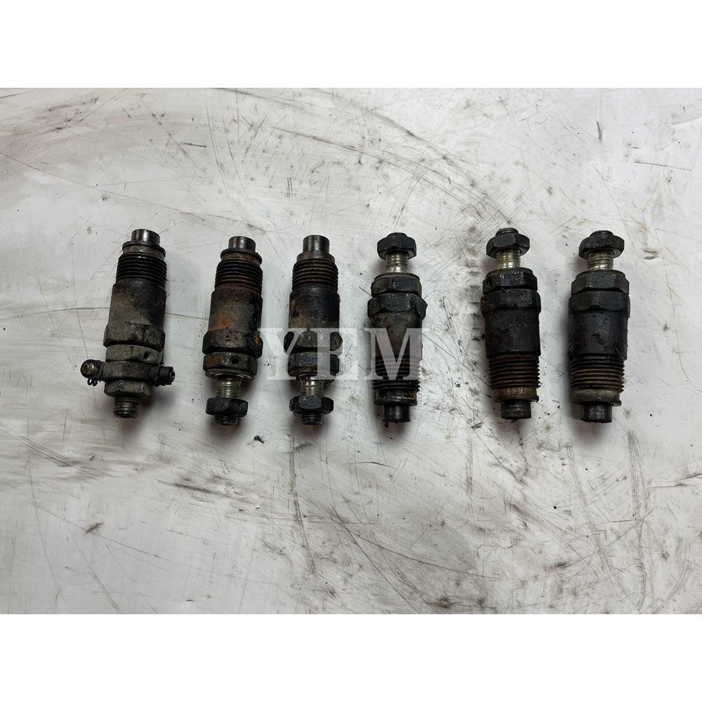 KUBOTA S2800 ENGINES PARTS S2800 FUEL INJECTOR For Kubota