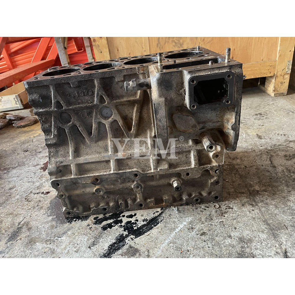 KUBOTA V2203 EXCAVATOR ENGINE PARTS V2203 CYLINDER BLOCK DI 60MM For Kubota