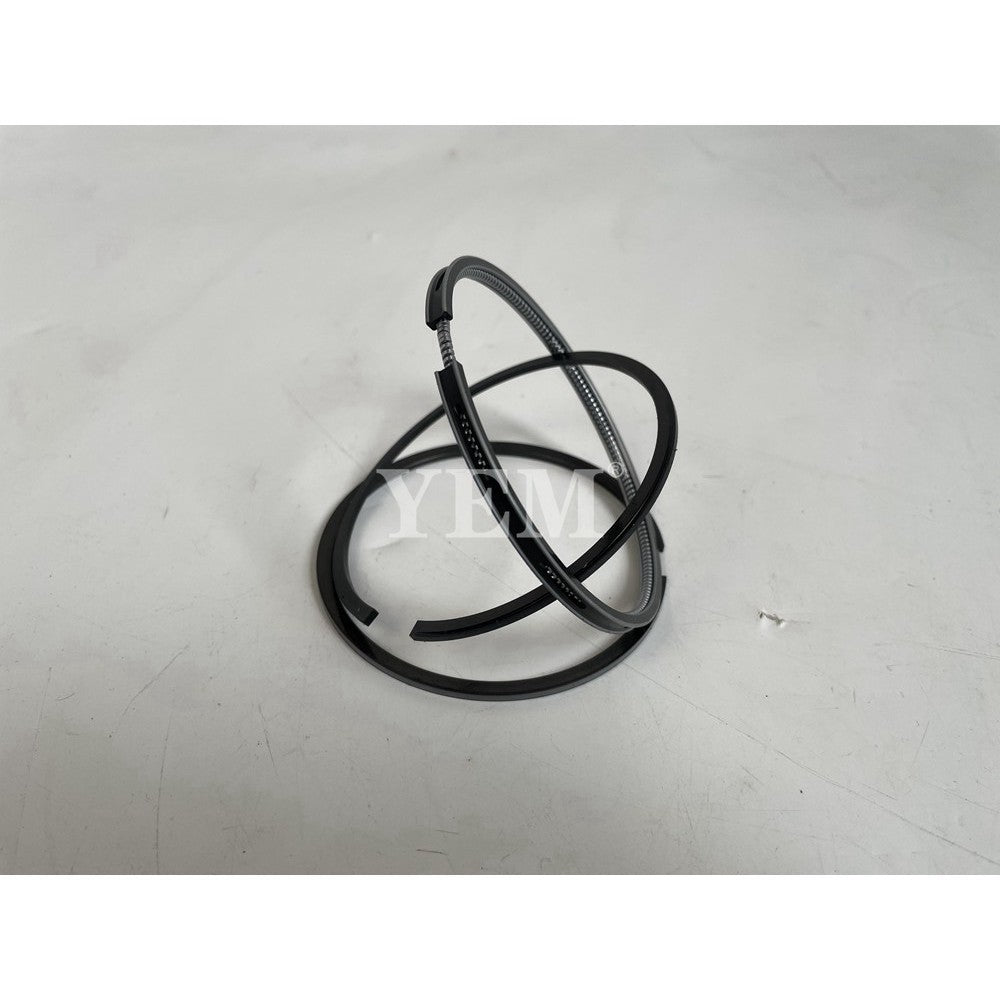 KUBOTA D1703 EXCAVATOR ENGINE PARTS D1703 PISTON RINGS SET 17331-21050 For Kubota