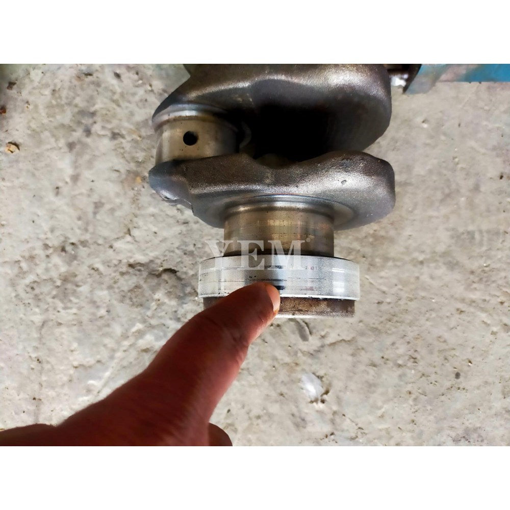 Kubota V2203 Crankshaft Sleeve Pin Bush Thermostat Seat For Kubota