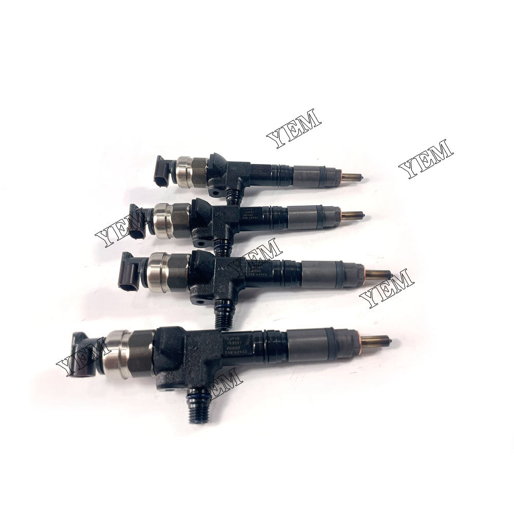 For Kubota Fuel Injector 4x 1J770-53074 V3307 Engine Spare Parts YEMPARTS