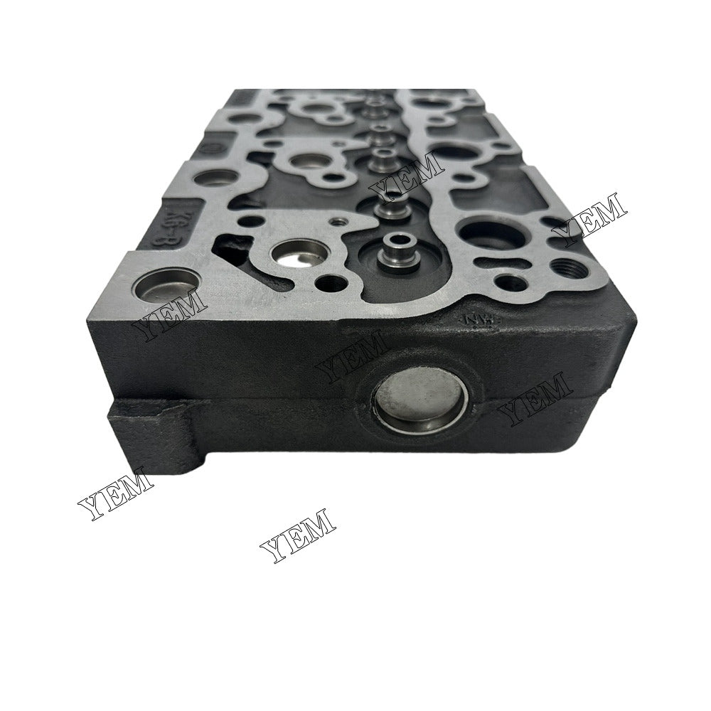 For Kubota Cylinder Head D1402 Engine Spare Parts YEMPARTS