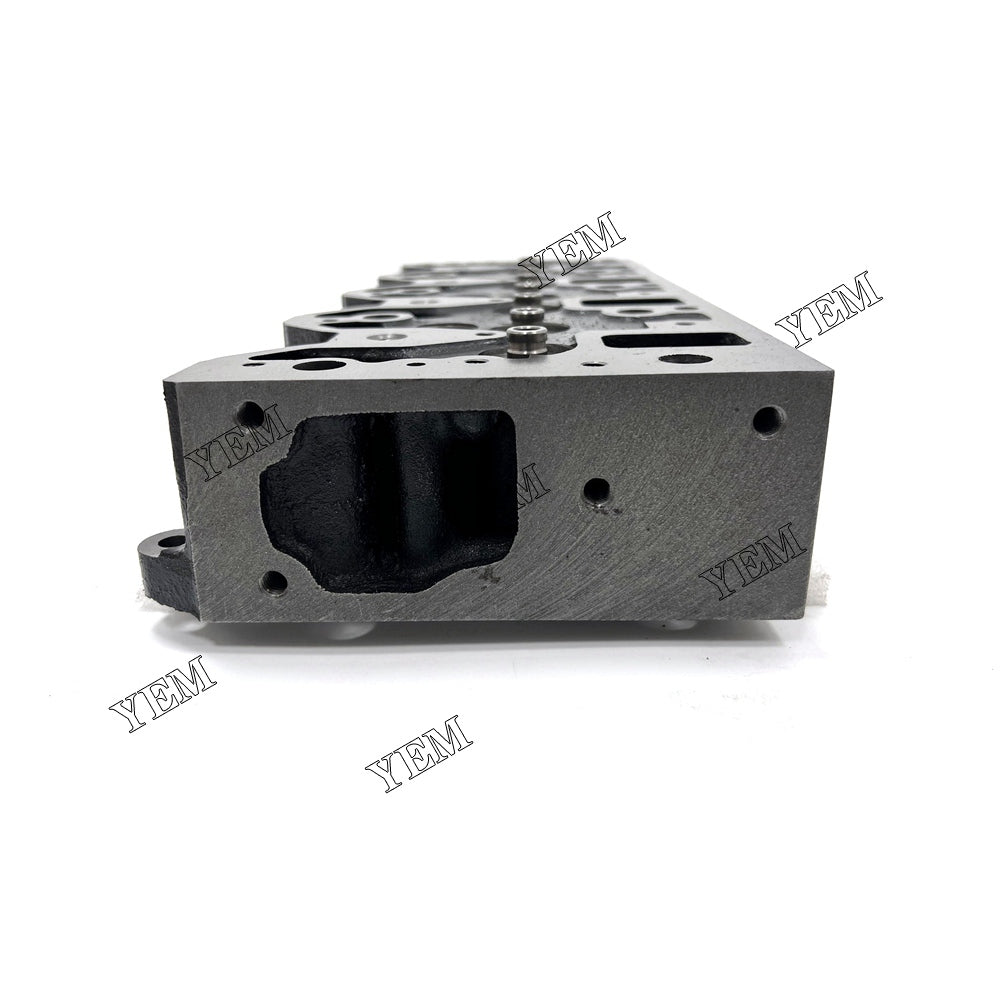 For Isuzu Cylinder Head 4LE1 Engine Spare Parts YEMPARTS