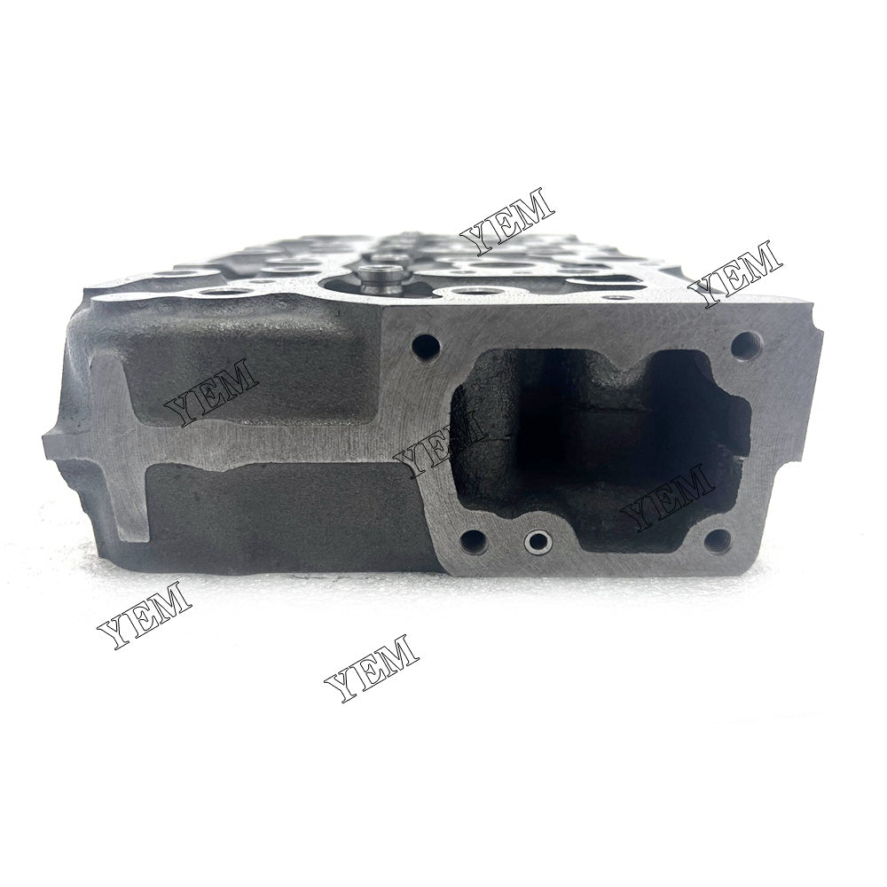 For Kubota Cylinder Head Old Style D1703 Engine Spare Parts YEMPARTS
