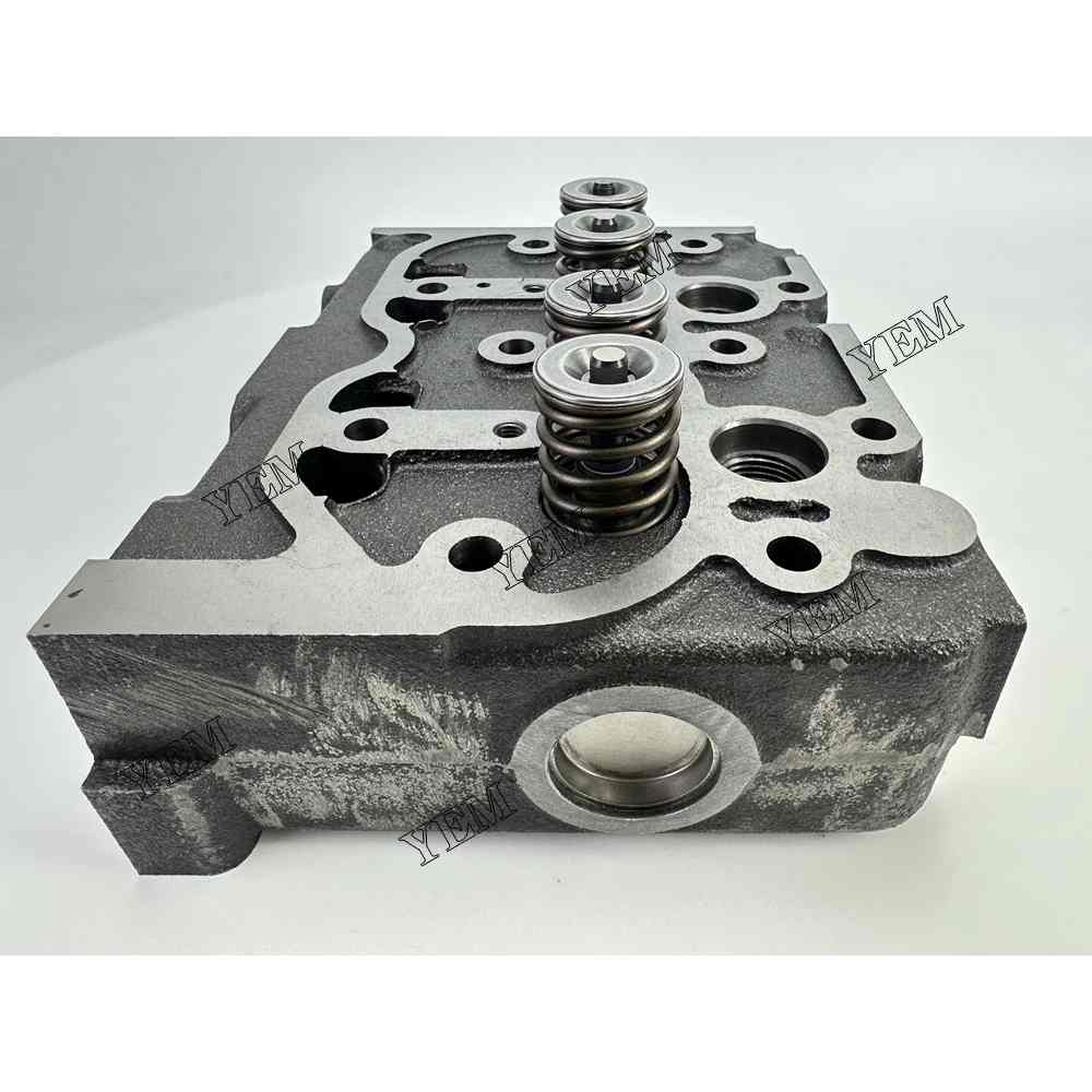 YEM Parts high quality Z750 Cylinder Head Assy For Kubota Z750 Excavator Engine