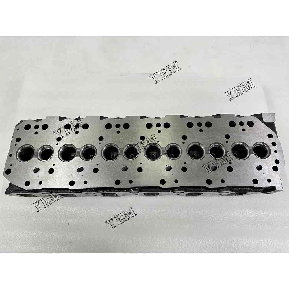 YEM Parts high quality TD42 Cylinder Head For Nissan TD42 Truck Diesel forklift Engine