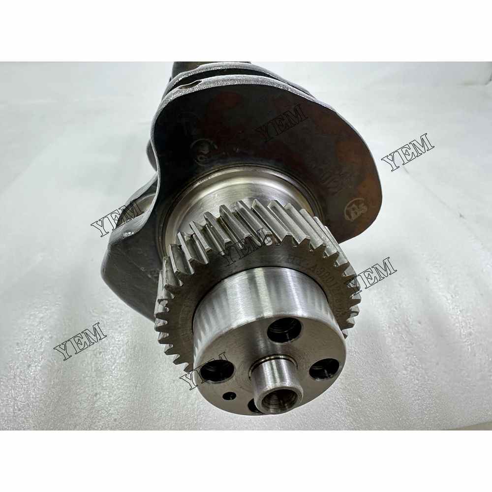 YEM Parts high quality 6D102 Crankshaft For Komatsu 6D102 Excavator Engine