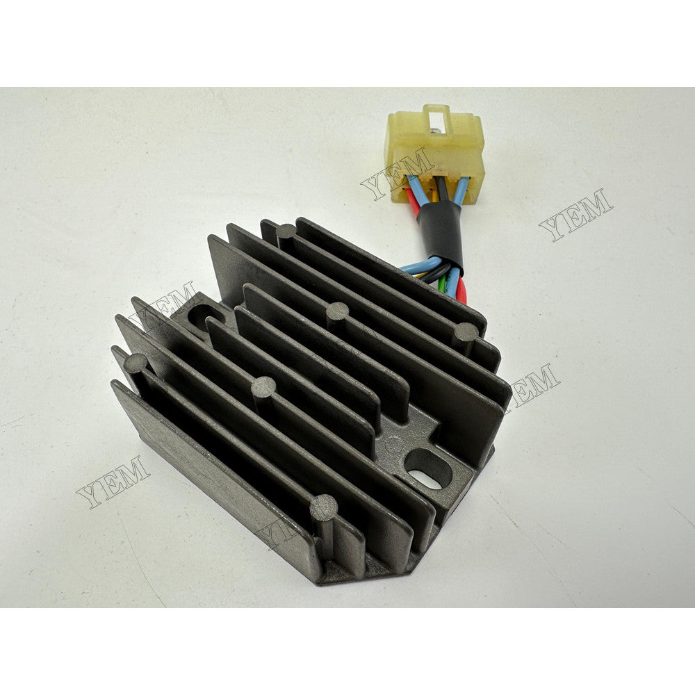 YEM Parts Rectifier 15844-64600 for Kubota D722 Engine Spare Parts