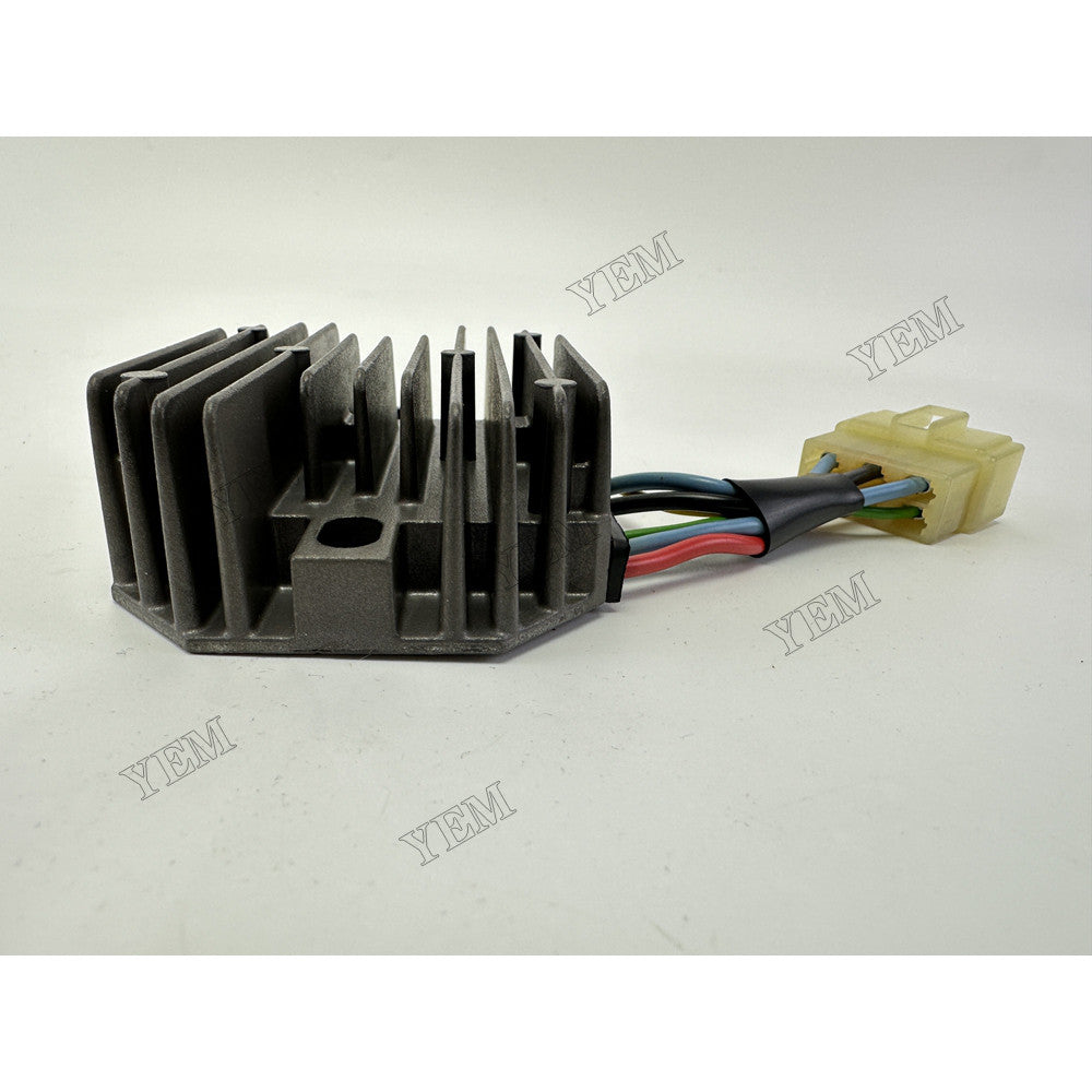 YEM Parts Rectifier 15844-64600 for Kubota D722 Engine Spare Parts