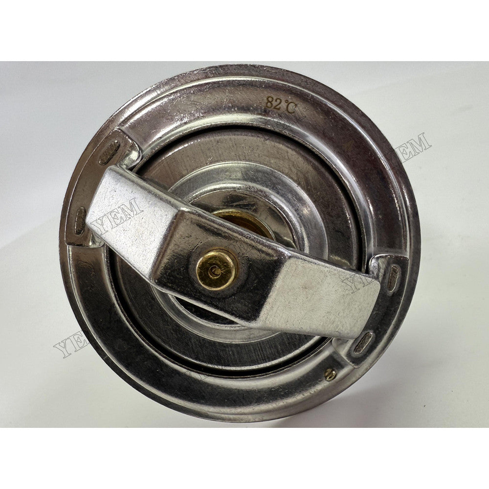 YEM Parts 6SD1 Thermostat 82 degrees for Isuzu 6SD1 Engine Spare Parts For Isuzu