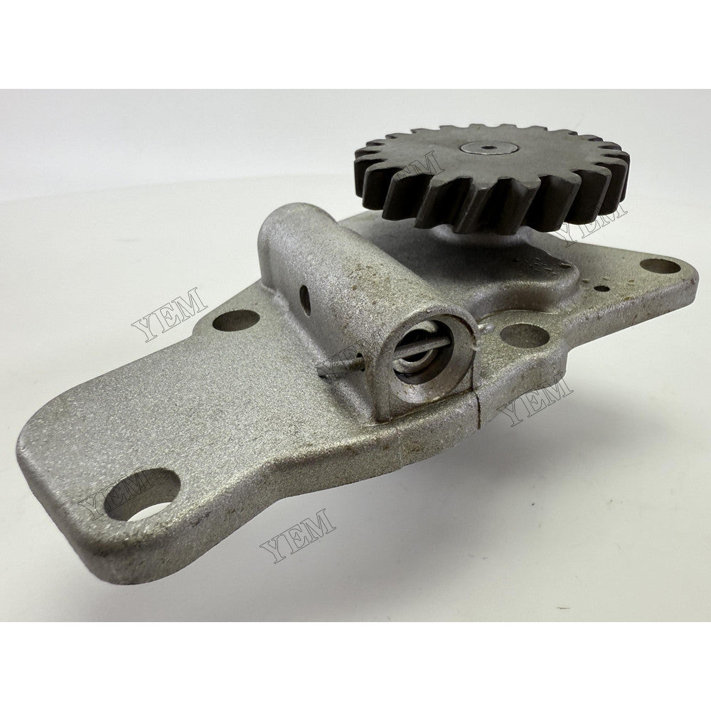 YEM Parts Oil Pump C6204511100 for Komatsu 4D95 Engine Spare Parts