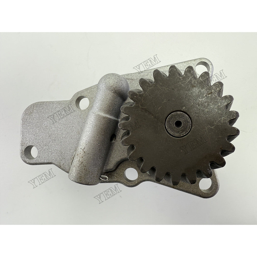 YEM Parts Oil Pump C6204511100 for Cummins B3.3 Engine Spare Parts For Cummins