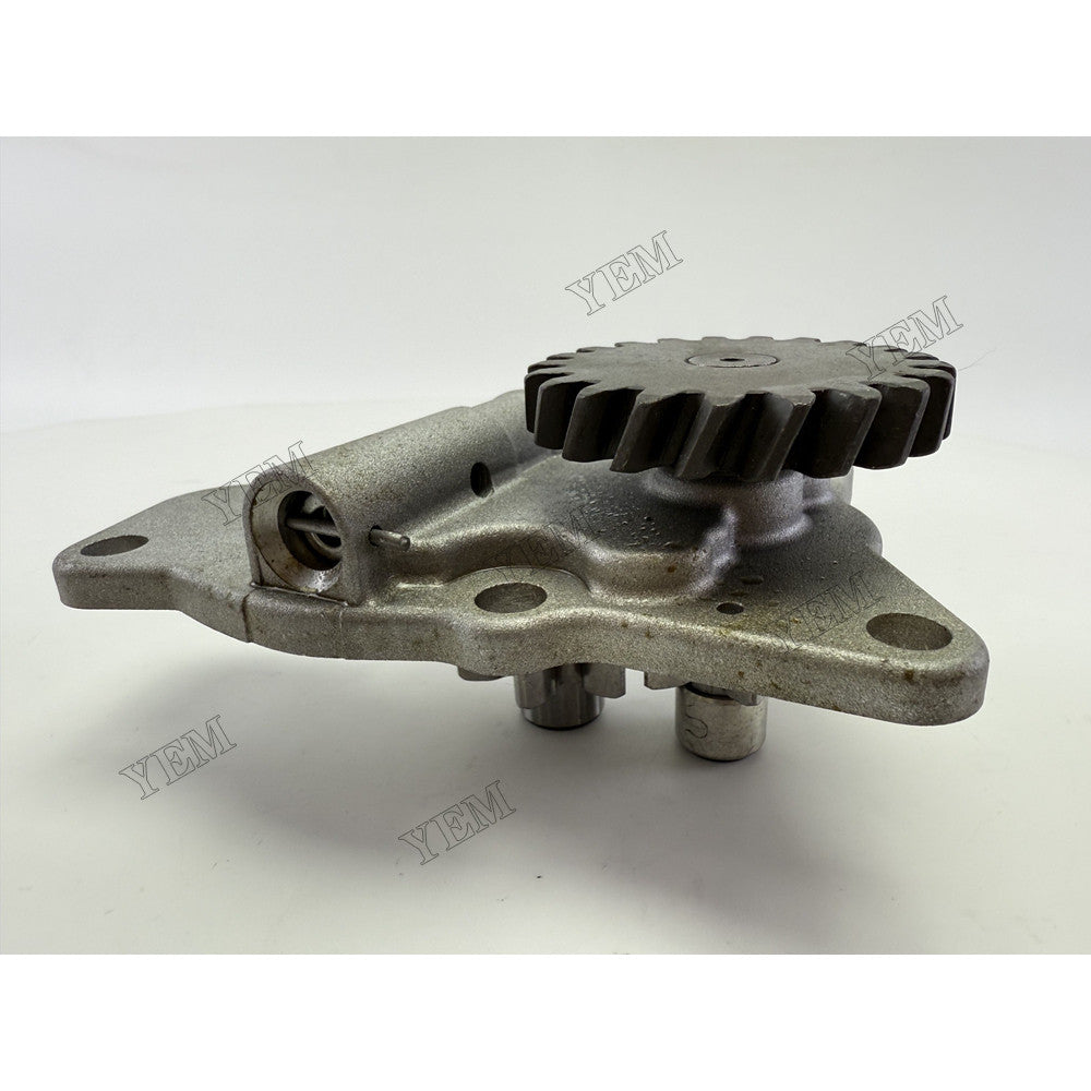 YEM Parts Oil Pump C6204511100 for Cummins B3.3 Engine Spare Parts For Cummins