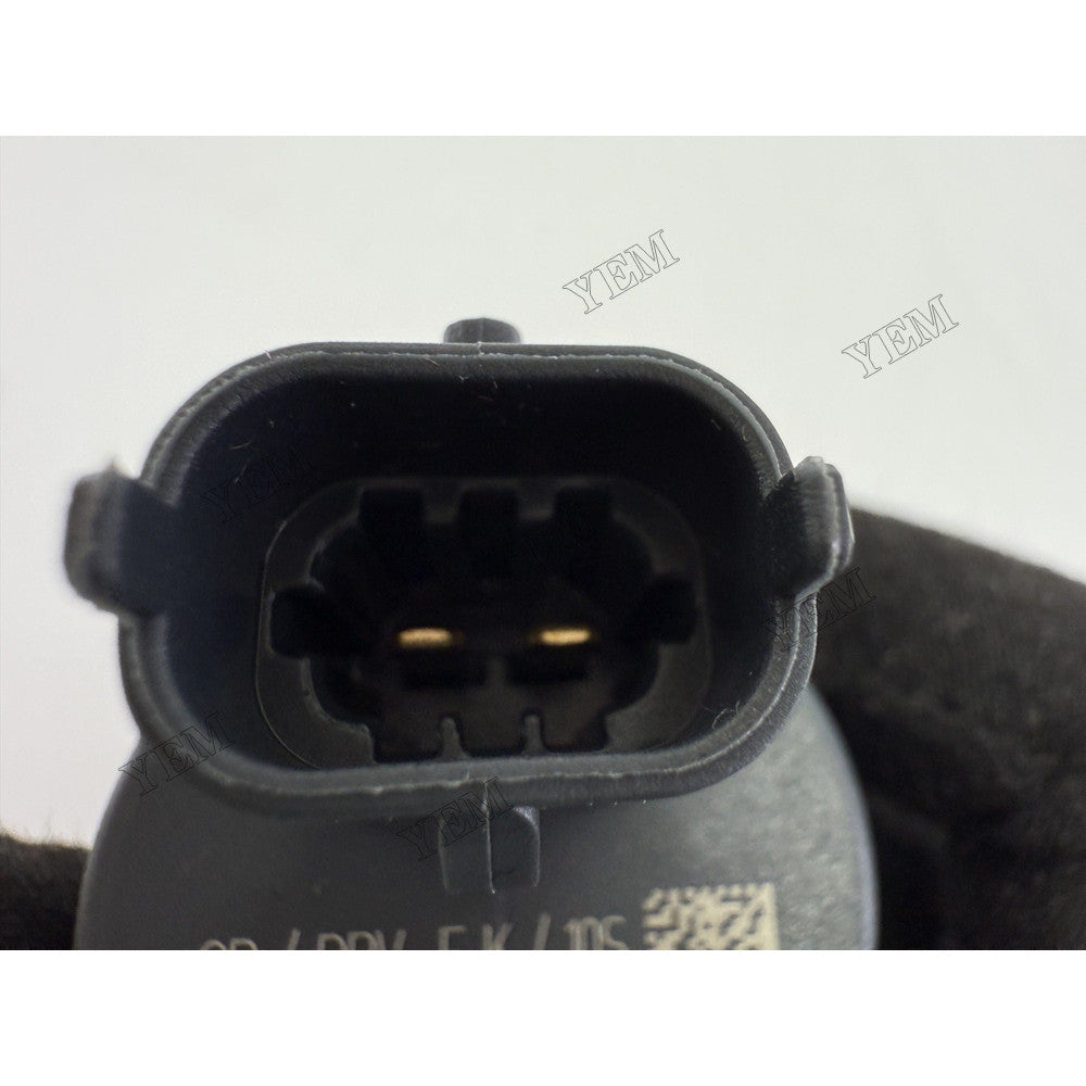 YEM Parts Pressure Regulating Valve 0281002500 for Engine Spare Parts YEMPARTS