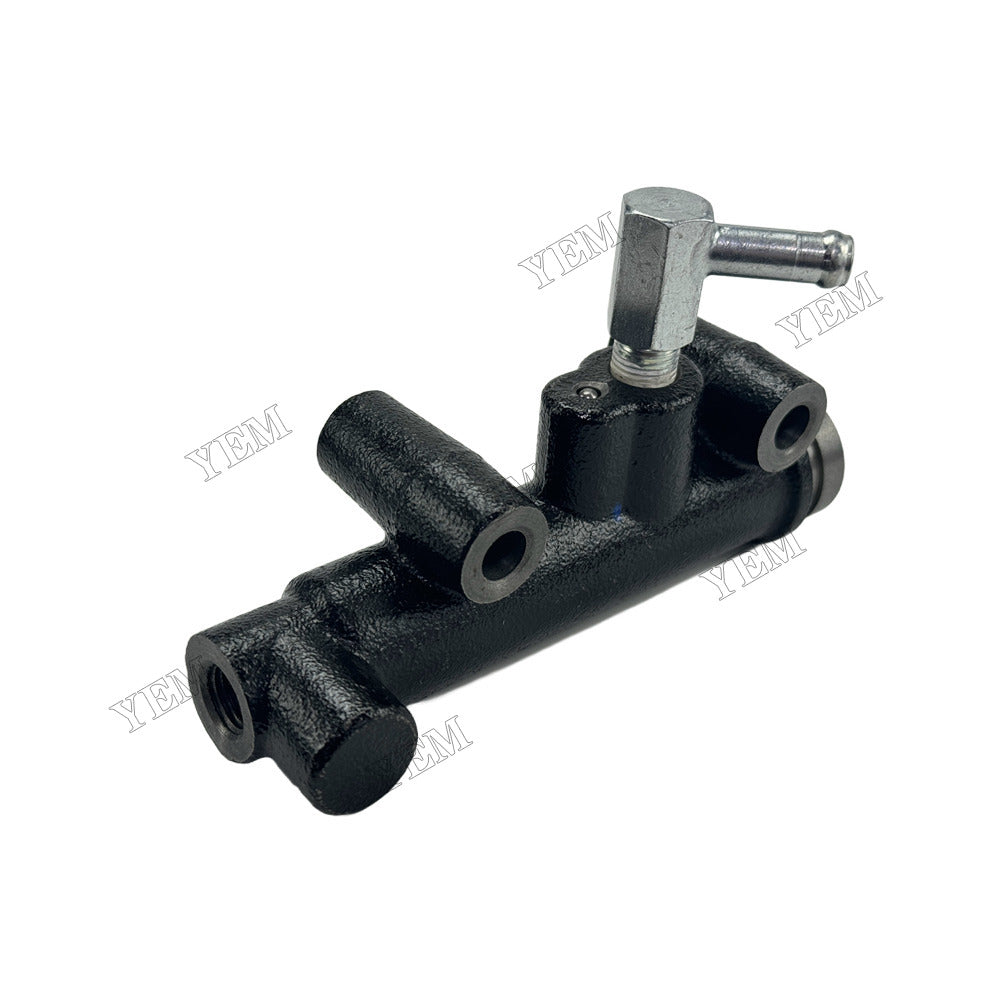 YEM Parts Clutch Master Cylinder for Isuzu 6HK1 Engine Spare Parts For Isuzu