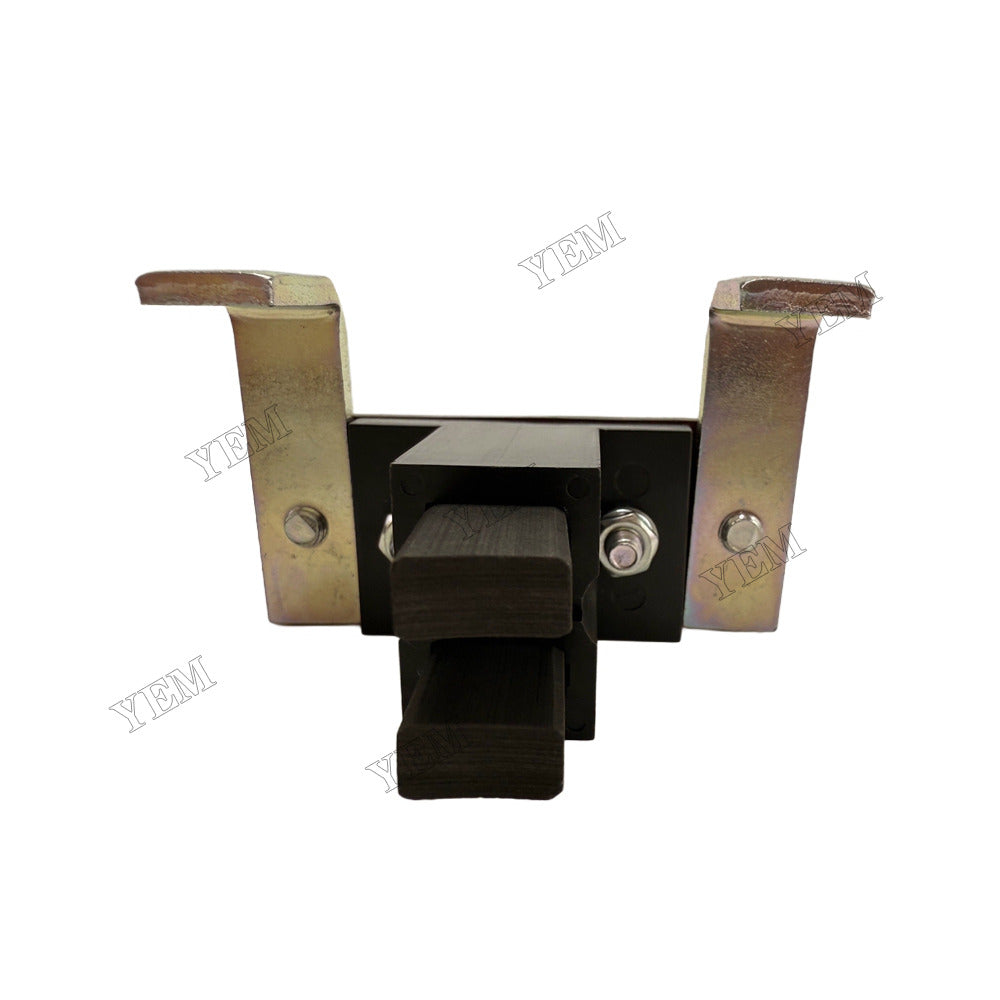 YEM Parts D722 Carbon Brush Holder G3907-02700 for Kubota Generator J106 J108 J310 GL6000 GL7000 GL11000 GL9000 For Kubota