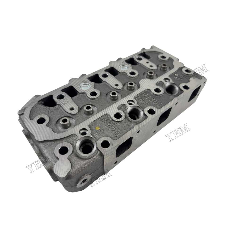 YEM Parts 16030-03044 Cylinder Head for Kubota D1105 Diesel Engine Parts For Kubota