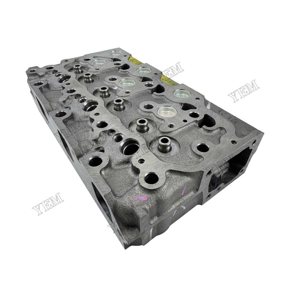YEM Parts Kubota Engine D1703 Cylinder Head Assembly 16487-03050 16444-03040 For Kubota