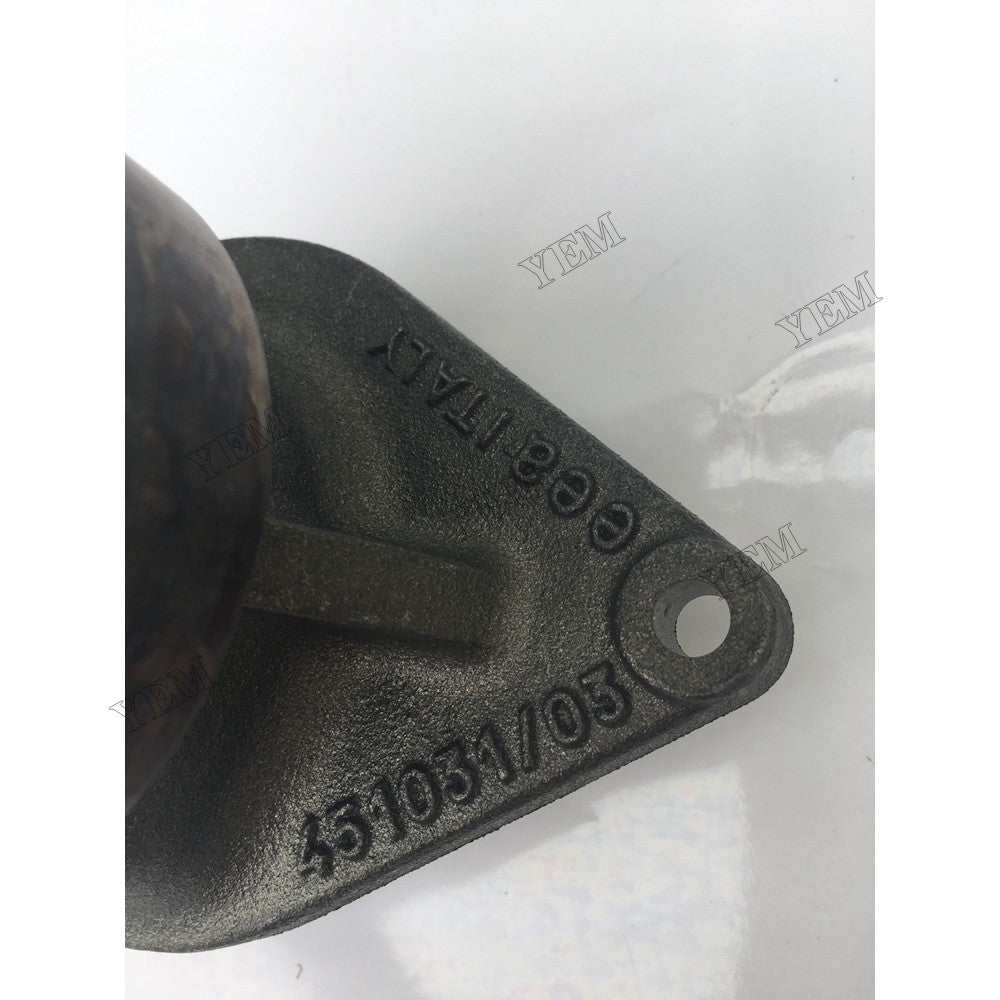 For Komatsu Engine 4D107 6D107 Excavator PC200-8 PC210-8 PC220-8 PC240-8 Water Pump 6754-61-1100 6754-61-1010 6754-61-1101 For Komatsu