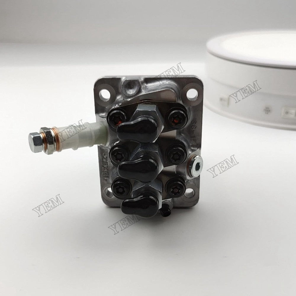 For Kubota Engine 05 Series D905 D1005 D1105 D1305 Fuel Injection Pump 16030-51010 For Kubota