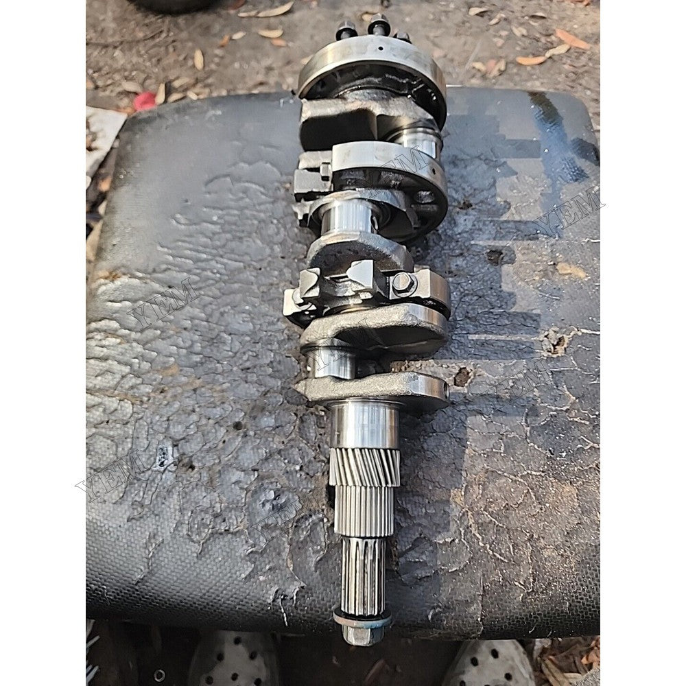 For Kubota Engine D1105 D1105-E4B Jacobsen Fairway Mower SLF1880 LF510 Cushman Truckster Haulster Sprayte Crankshaft 5001278 For Kubota