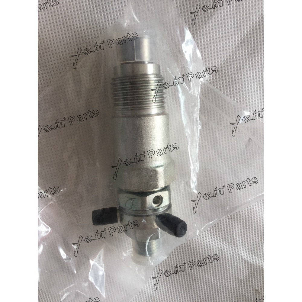 V1702 FUEL INJECTOR ASSY 15271-53020 FOR KUBOTA DIESEL ENGINE PARTS For Kubota