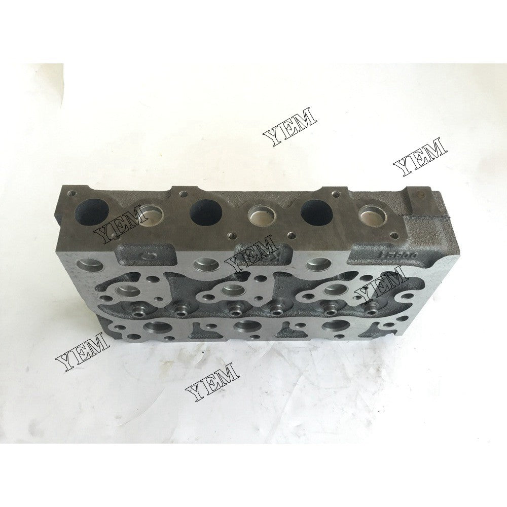 KUBOTA L2000 CYLINDER HEAD ENGINE For Kubota